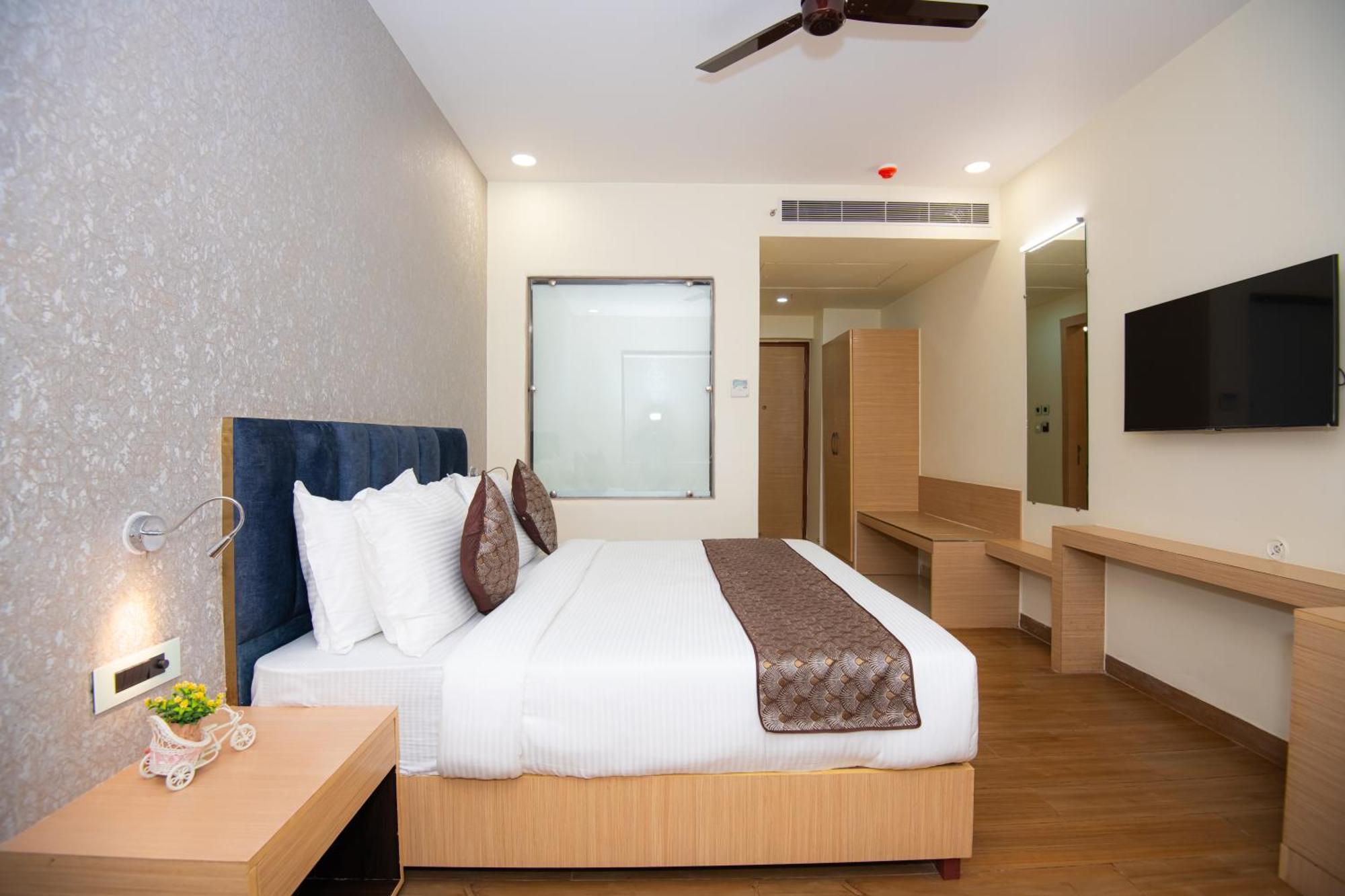 Hotel Avadh Classio Near By Ram Mandir Faizābād Extérieur photo